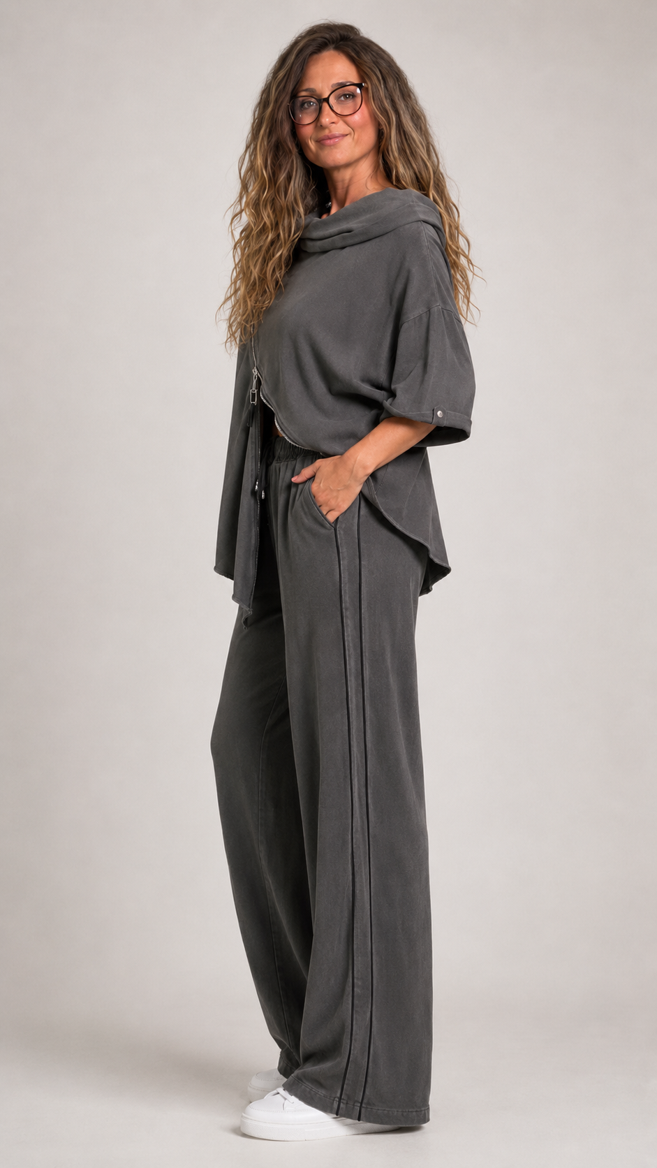 Relaxed Zip Lounge Set