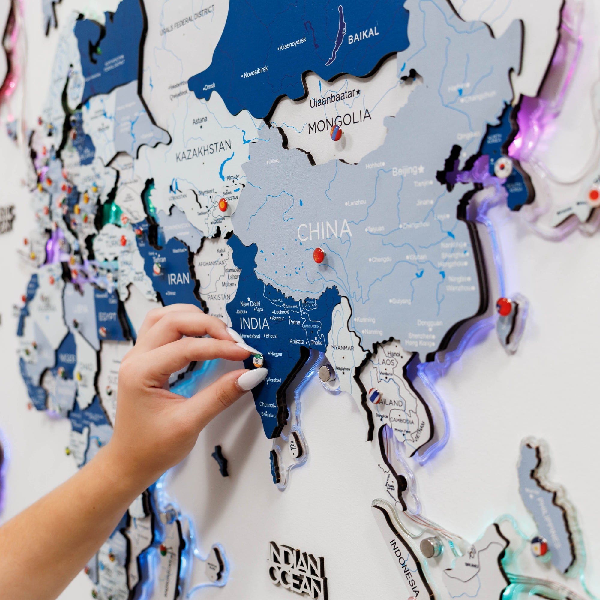 3D LUMINOUS LED Wooden World Map 2.0 Aqua