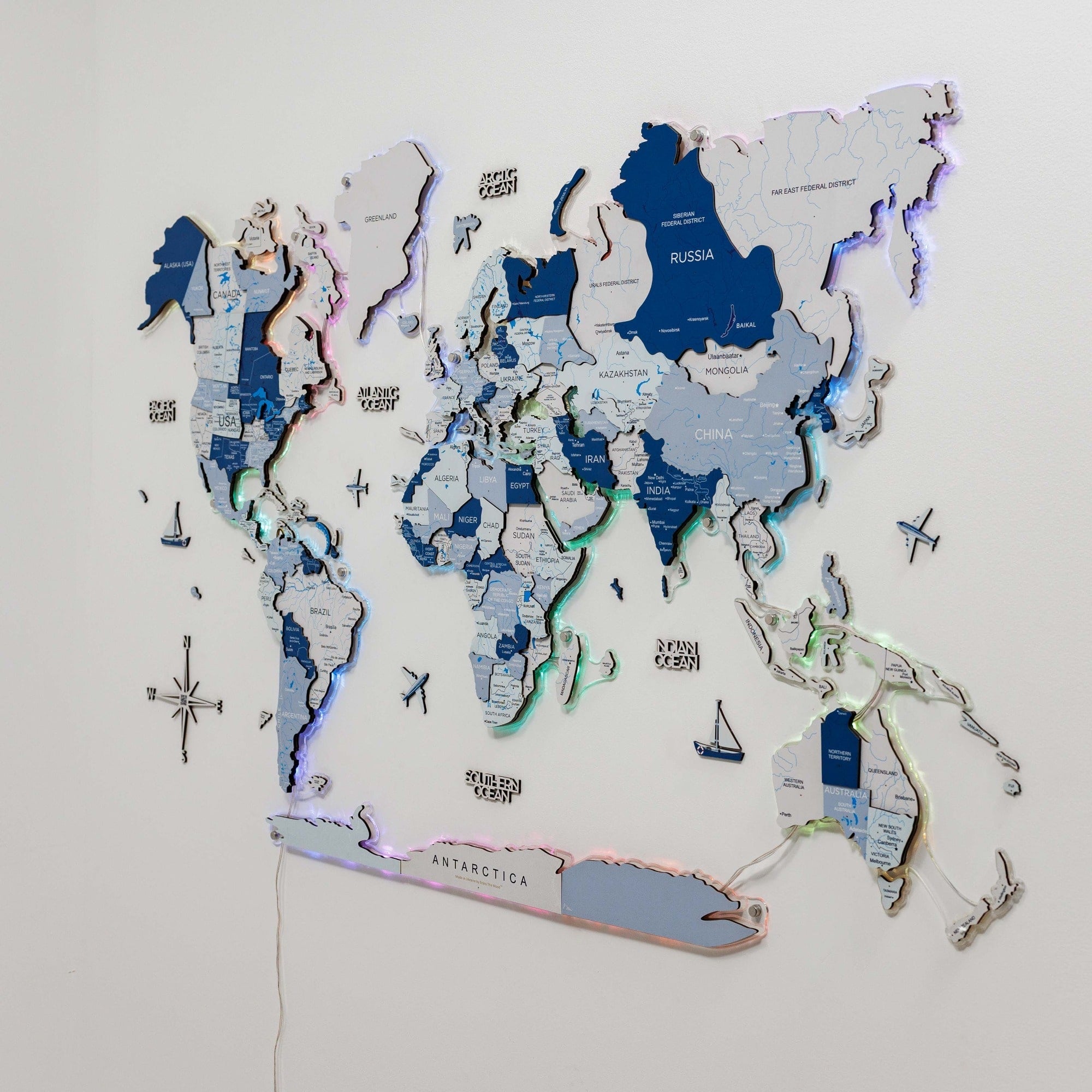 3D LUMINOUS LED Wooden World Map 2.0 Aqua