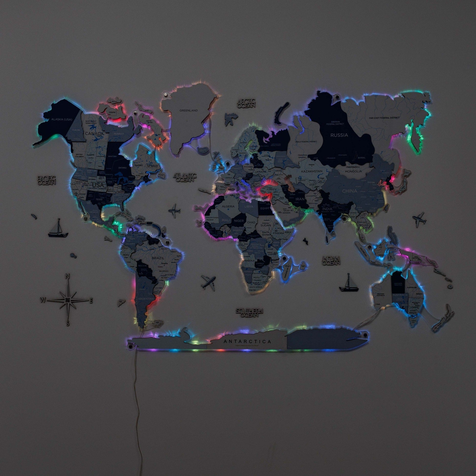 3D LUMINOUS LED Wooden World Map 2.0 Aqua