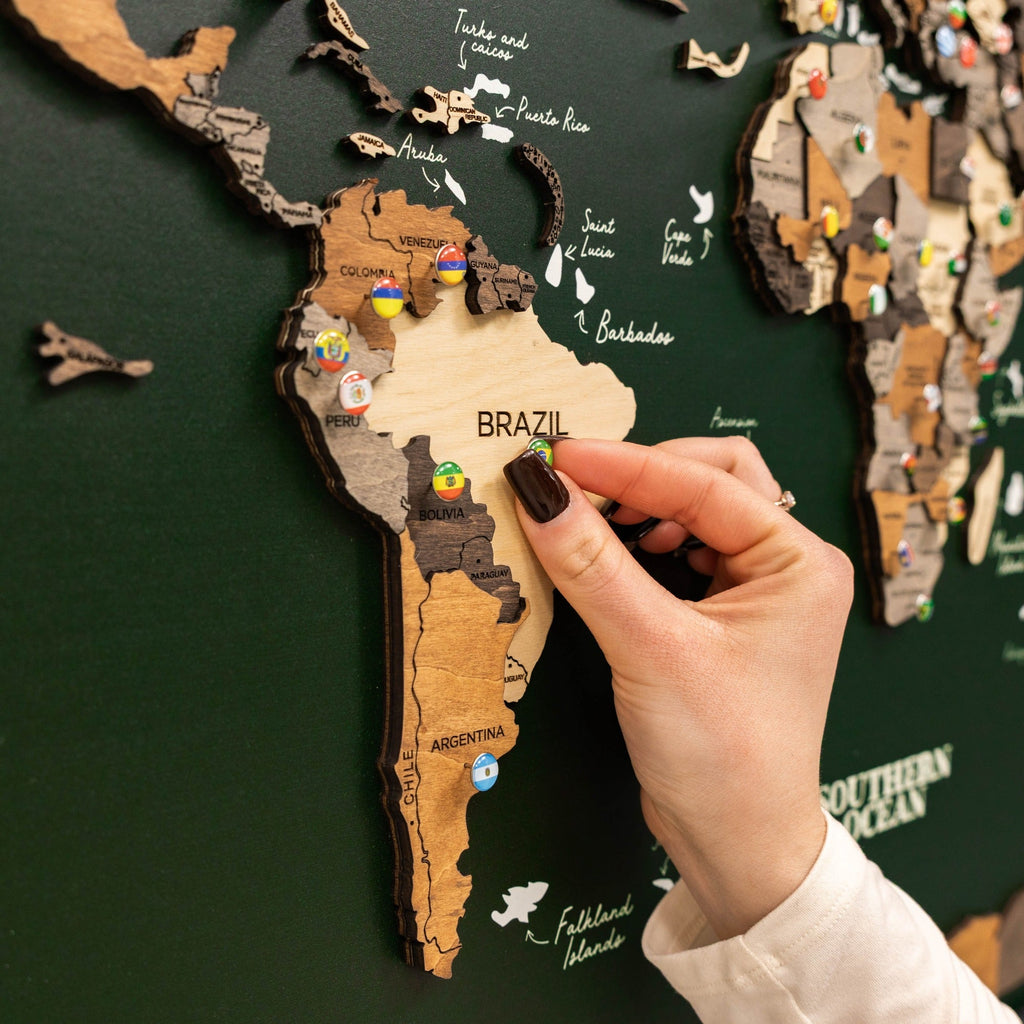 3D Wooden Map on Board Multicolor - Green